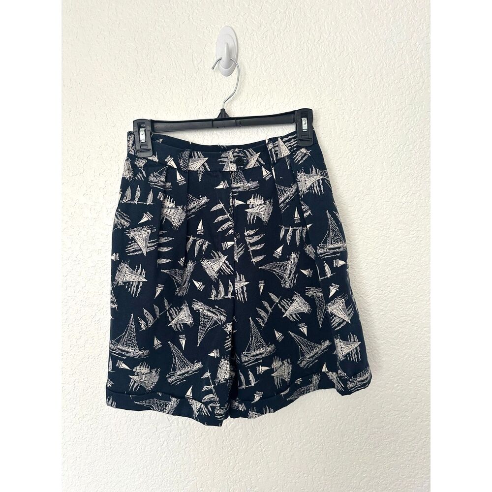 Lauren Ralph Lauren Shorts Women's 4 P Blue Nautical Sailing Boat Nautical Print